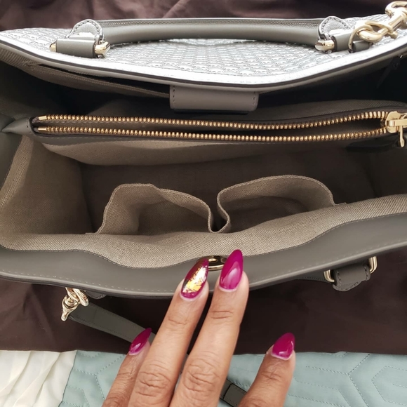 Gucci - Picture 2 of 11